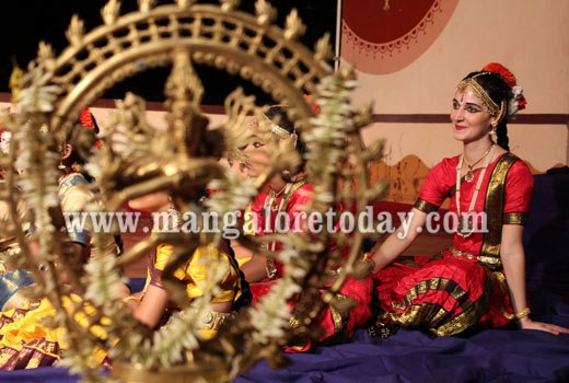 Dr. Alexandra Szoke’s Bharatanatyam